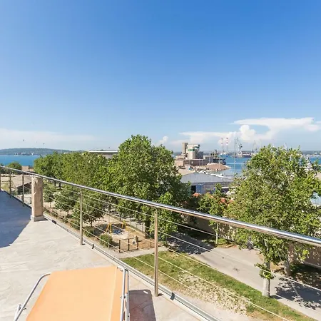 Apartman Maria Lussi *