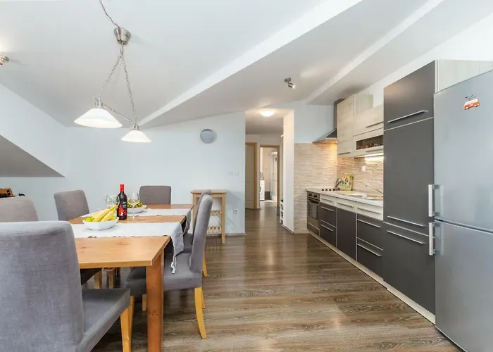 Apartman Maria Lussi *